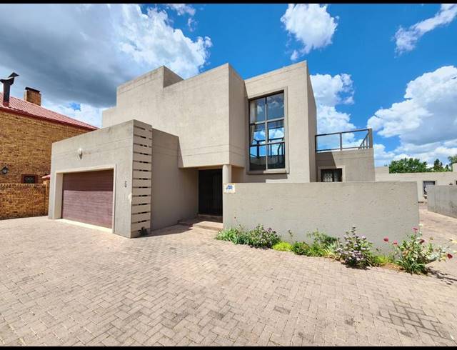 3 BEDROOM PROPERTY TO RENT IN MEYERTON CENTRAL
